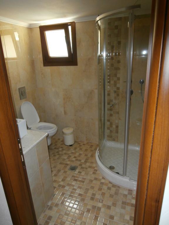 Villa Barouti Koinira Rom bilde
