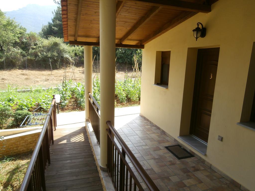 Villa Barouti Koinira Rom bilde